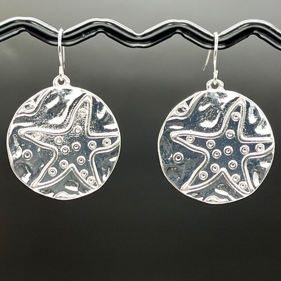 Star Fish Circle Earrings - Picture 3 of 5
